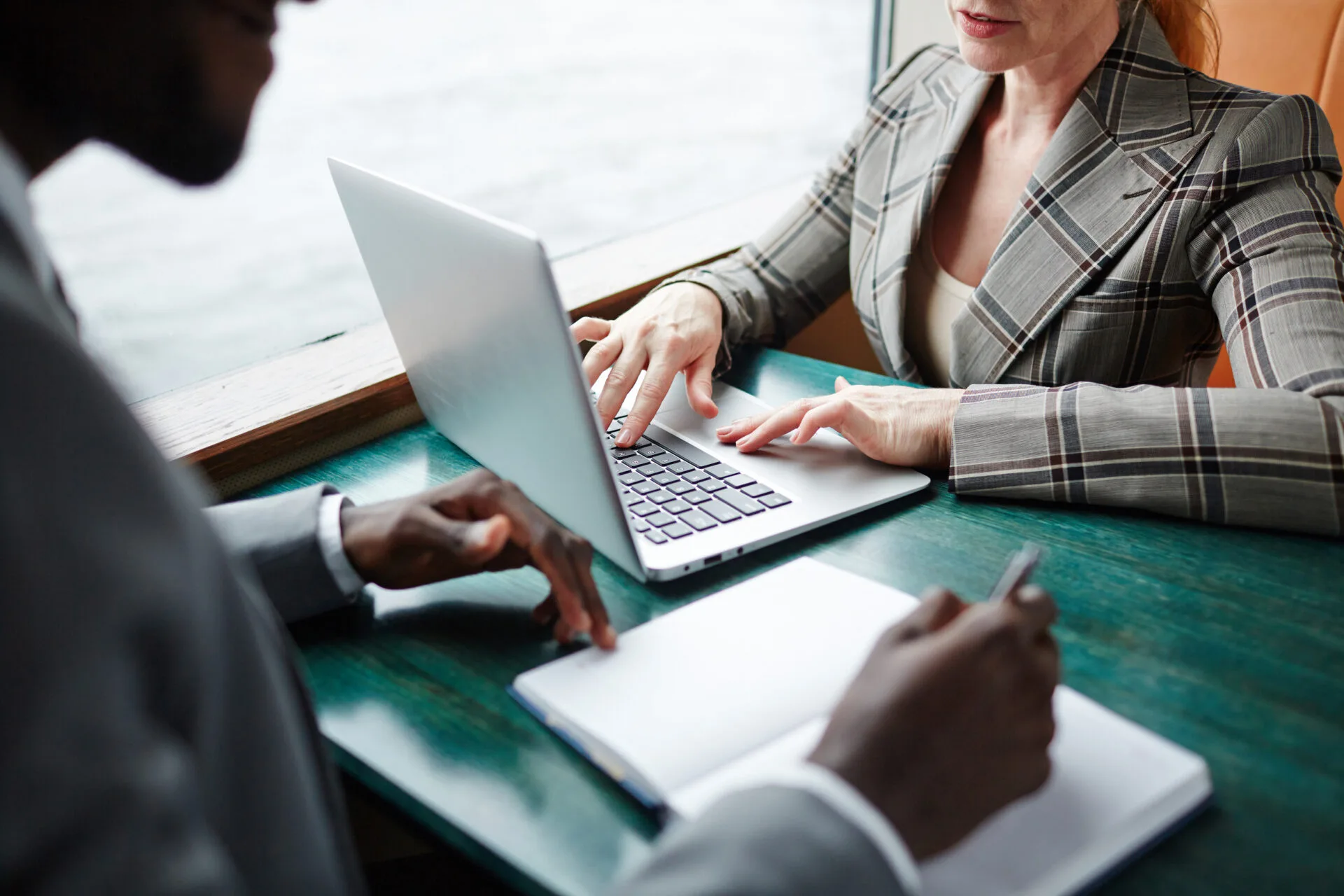 Cláusula Anti-Diluição: O Guia Completo para Proteger sua Participação Societária