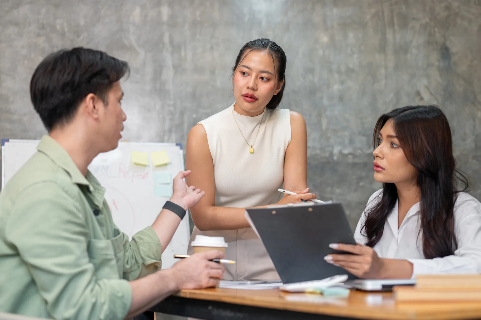 Como Abrir uma Empresa de Consultoria ou Treinamento: Guia Completo
