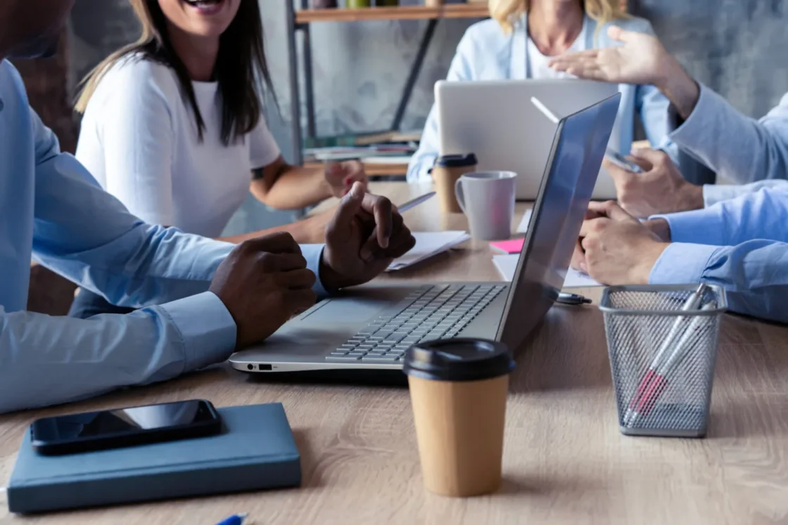 A Cerimônia Essencial: Check-in Semanal de OKR