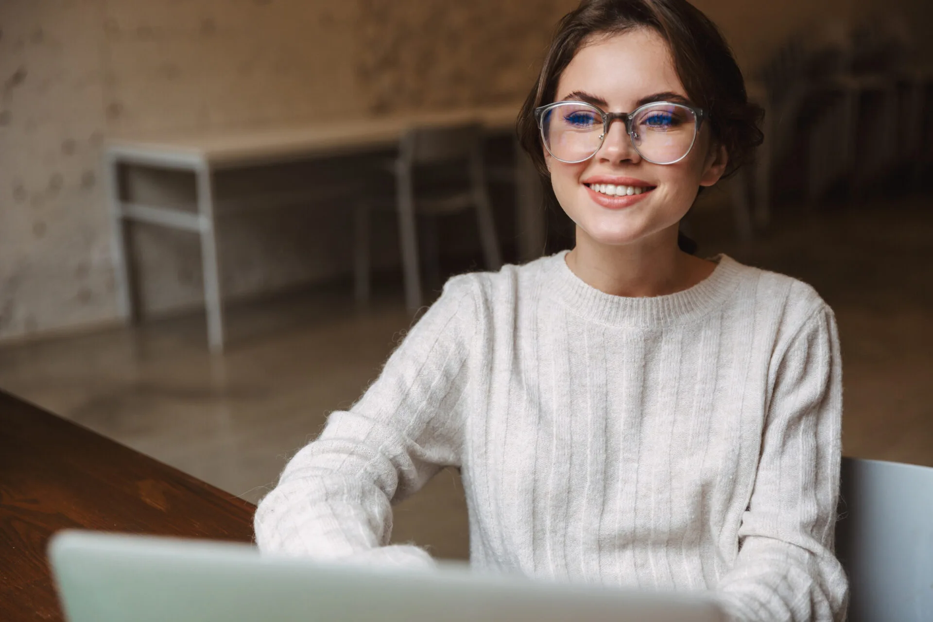 Estudos de Caso: Como gigantes resolveram o problema