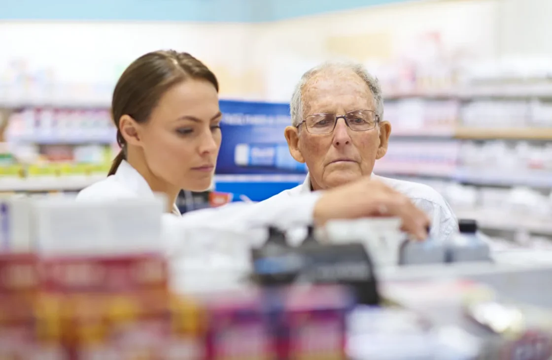 Além dos Negócios: O Impacto na Sociedade e na Política