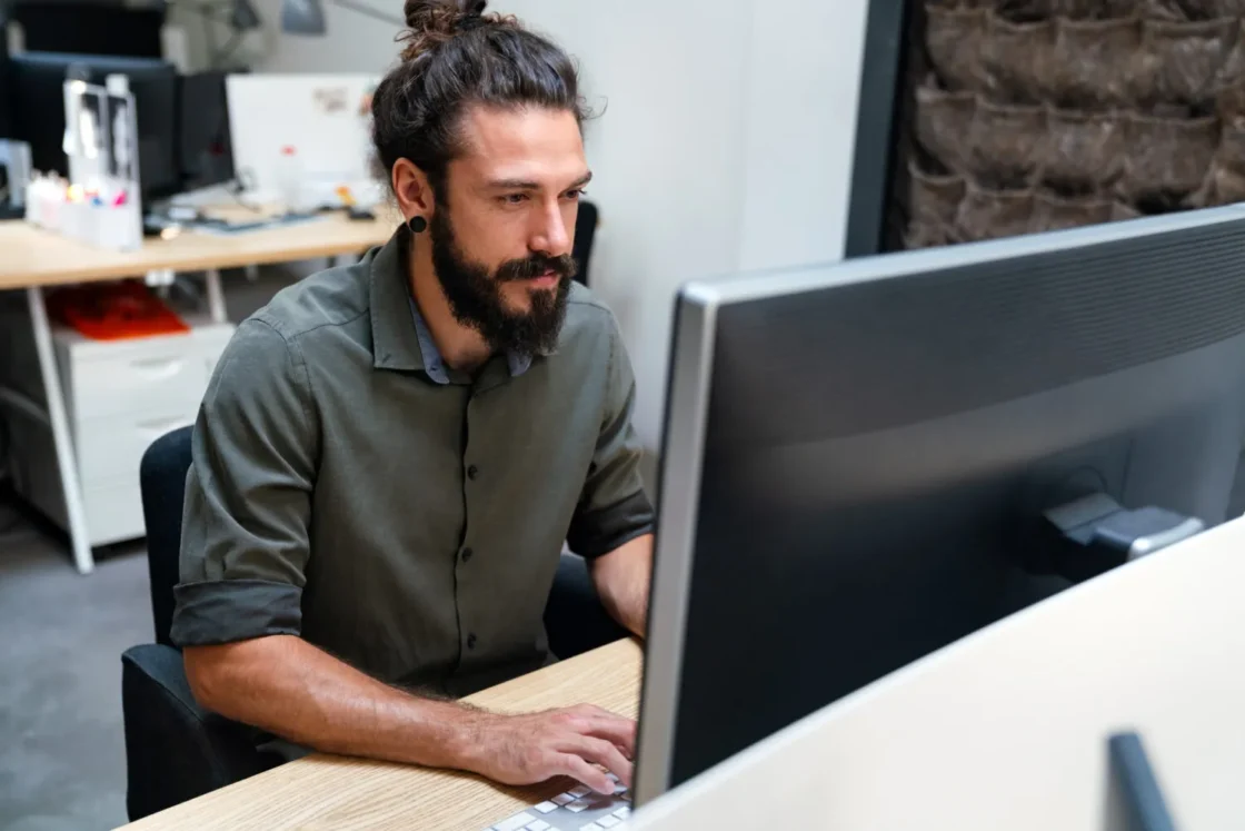 Diagnóstico: 5 Sinais de que Você Está Preso no 'Modo Faz-Tudo'