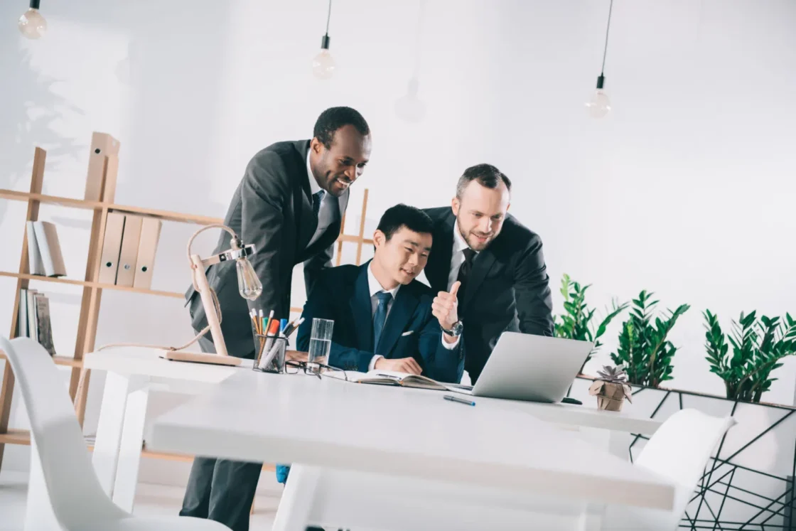 Restituição vs. Compensação: Qual a Melhor Opção para sua Empresa?