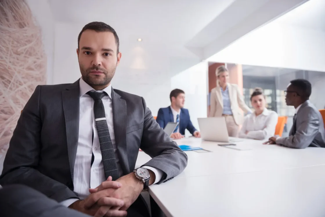 Vantagens e Desvantagens: Quando Optar por Cada Modelo?