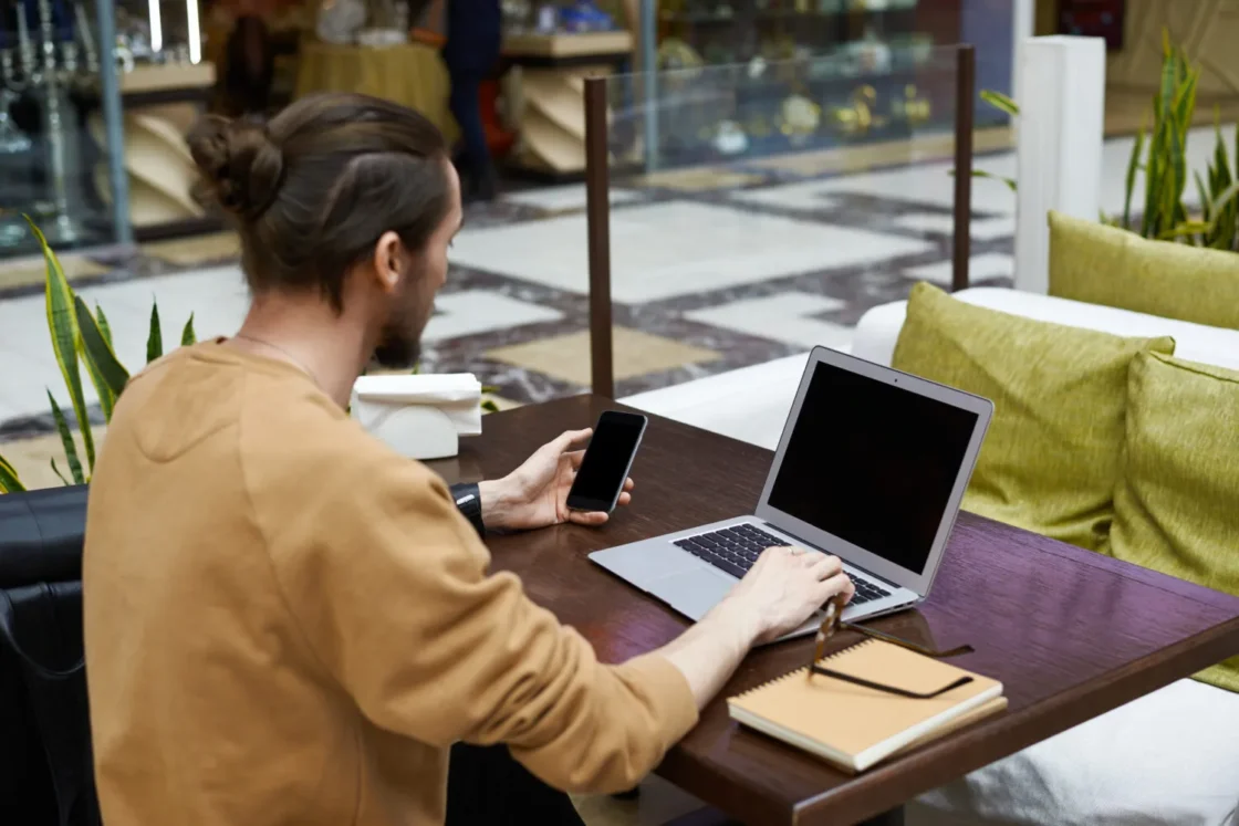 Ferramentas e Tecnologias para Gerenciar Contatos