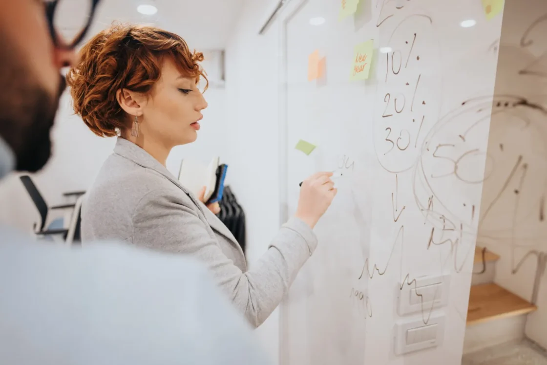 Integrando com Estratégias de Negócio e Contabilidade