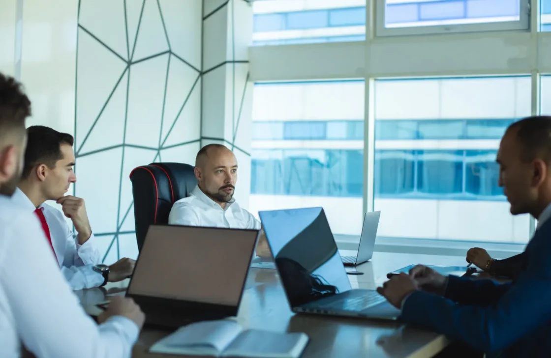 Obrigações da Empresa Prestadora: Como Usar o IRRF a seu favor