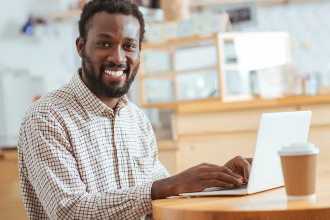 Os Símbolos Essenciais do Fluxograma: Decifrando a Linguagem Visual