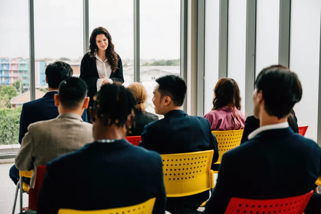 Passo a Passo para Transformar Contatos em Negócios